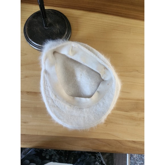 Vintage White Ladies Flat Cap - Picture 6 of 8